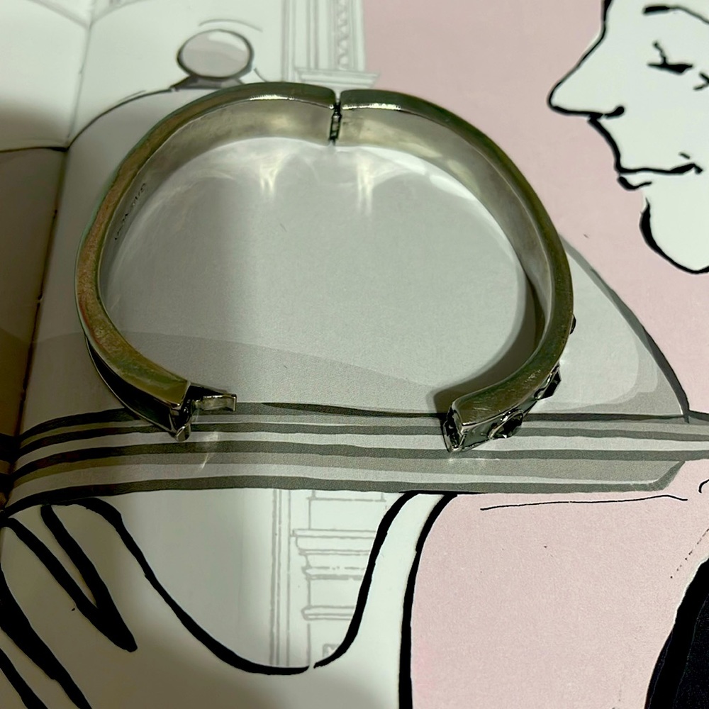 Givenchy bangle - Picture 3 of 3